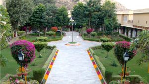 samode-palace-garden